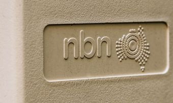 特写镜头的NBN公司禁止连接盒外