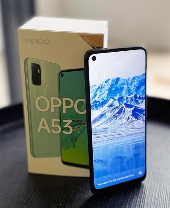 OPPO A53手机和盒子