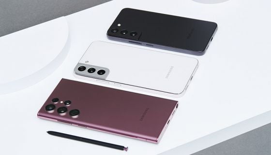 三星Galaxy S22手机有三种颜色和选择