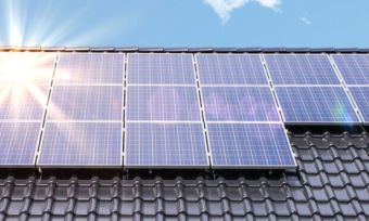 房屋安装太阳能电池板