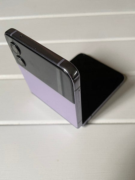 三星Galaxy Z Flip4紫色折叠手机
