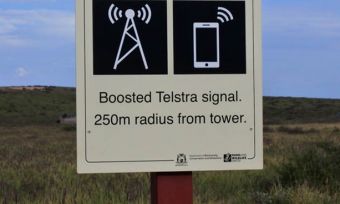 澳大利亚农村的移动网络标志